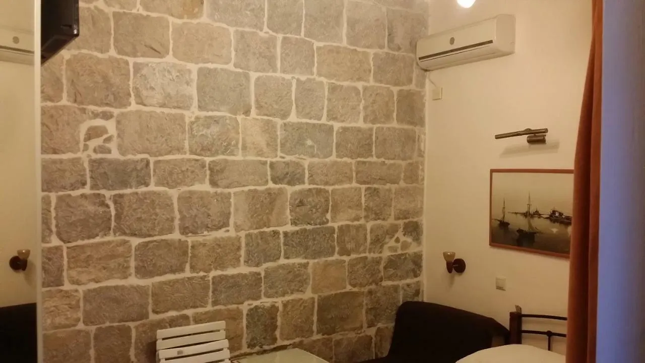 Diocletian Apartments & Rooms Split